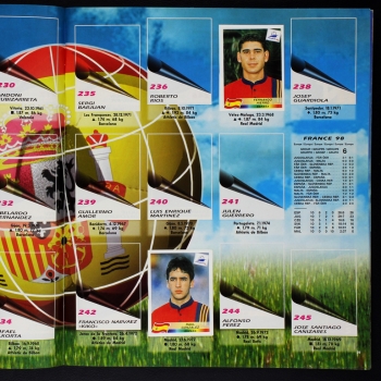 France 98 Panini Sticker Album teilgefüllt +80