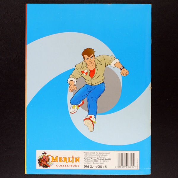 James Bond JR Merlin sticker album complete