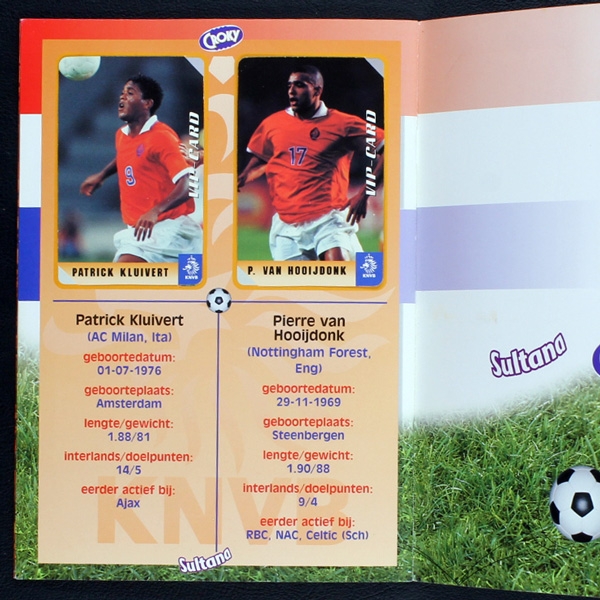 VIP PAS KNVB 98 Croky cards album almost complete -1