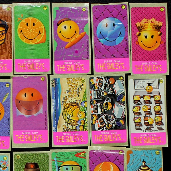 Smiley Vidal Folder + 37 Sticker - Bubble Gum