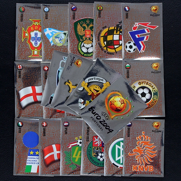 Euro 2004 Panini Sticker Wappen komplett