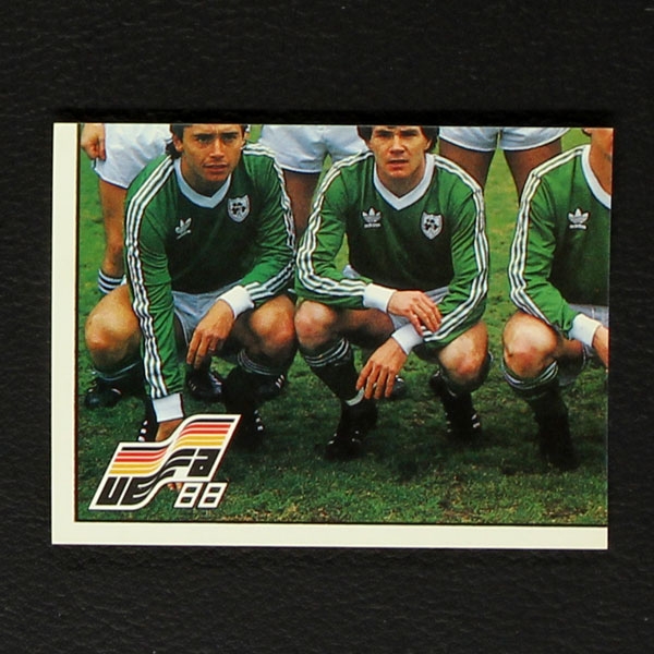 Euro 88 Nr. 182 Panini Sticker Mannschaft Eire unten links